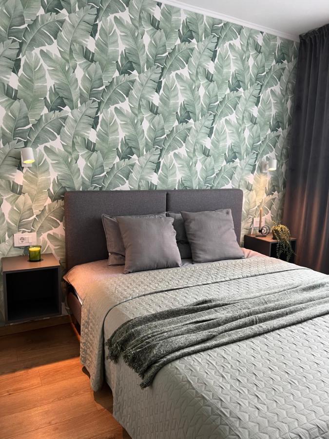 Riverside Jungle Green Apartment Oradea Eksteriør billede