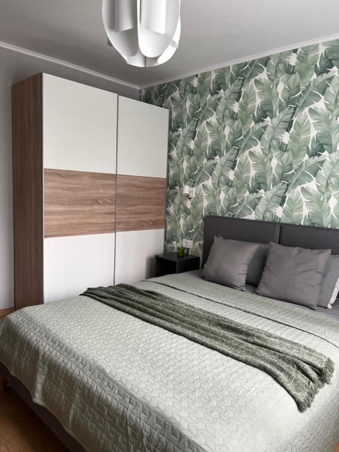 Riverside Jungle Green Apartment Oradea Eksteriør billede